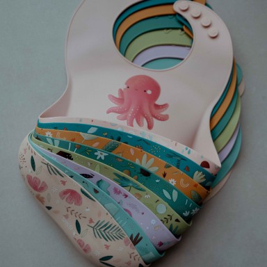 Silicone Bib - Crunchy the Fox