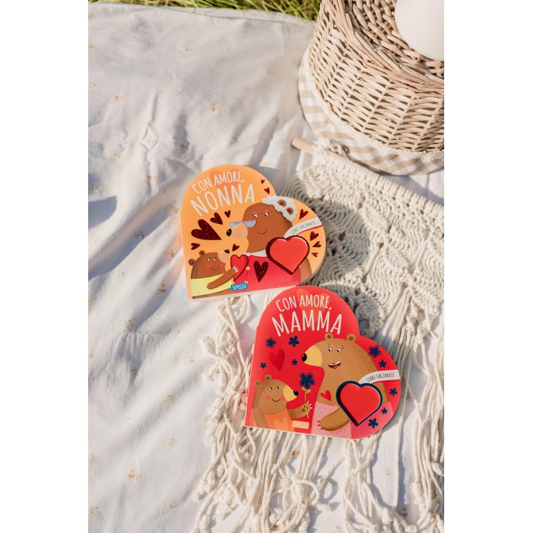 Libri sagomati. Con amore, mamma