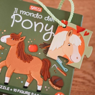 Q-box. Il mondo dei pony