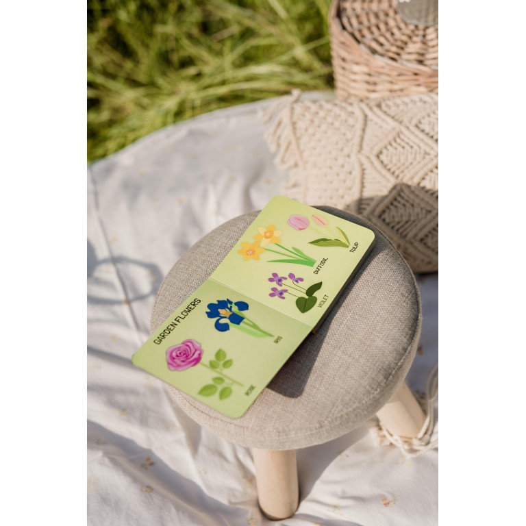 Q-Box. World of Flowers