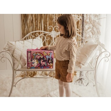 Mega box arts & crafts. Unicorns