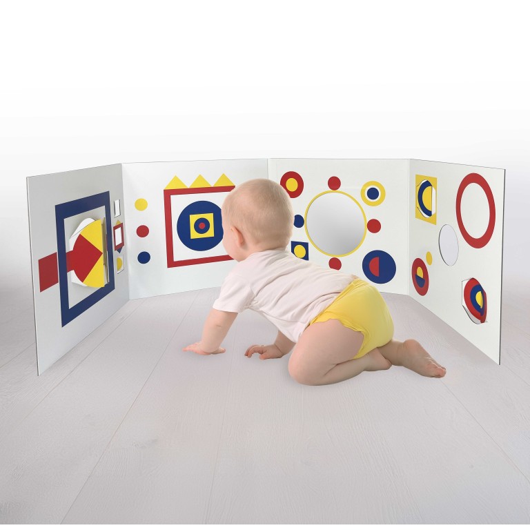 Livres aux contrastes forts. Toc-Toc