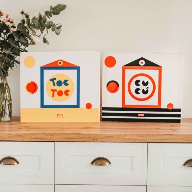 Livres aux contrastes forts. Toc-Toc